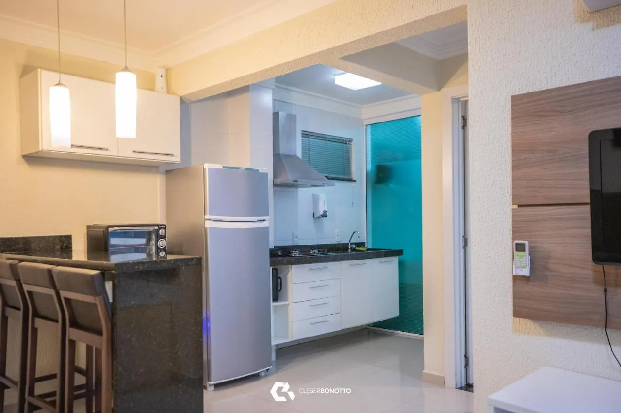 Flat Com Piscina Termica No Bombinhas Summer Beach